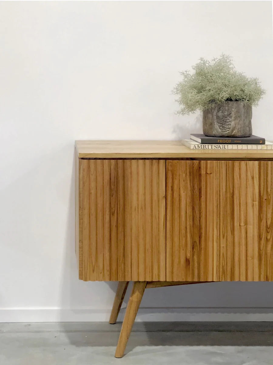 Amore Buffet Table 2 Door - Natural