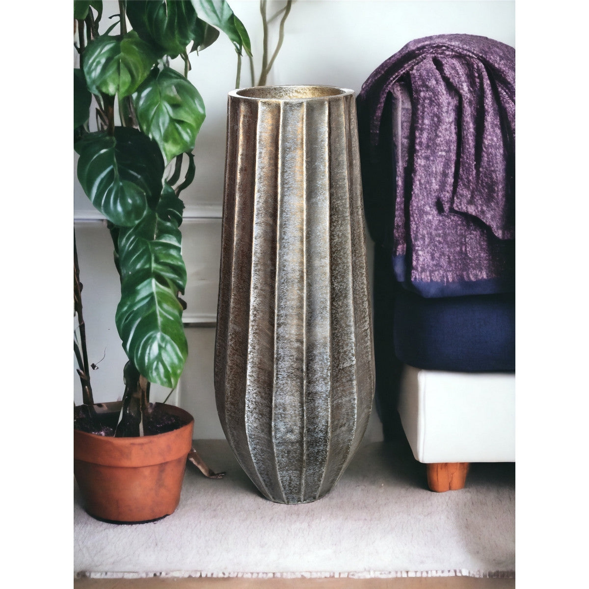 Vase - Brush Antique Brass - Medium