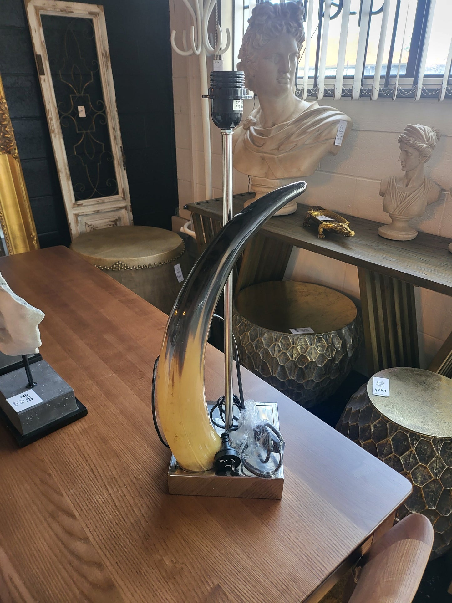 Horn Lamp with Nickel Base