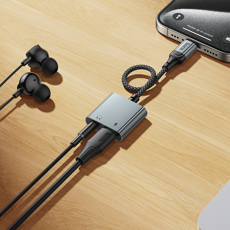 2 in 1 USB-C to Aux & USB-C Adaptor (UPA34)