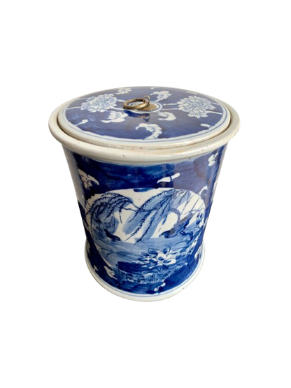 Jar With Flat Lid