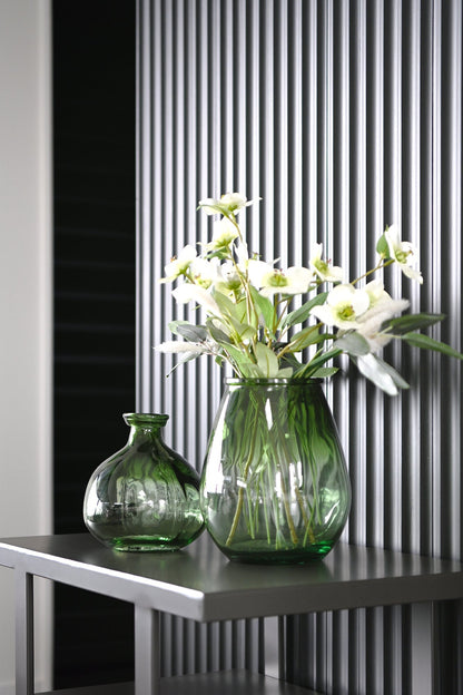 Bonita Vase Hurricane 23cm Fading Green styled