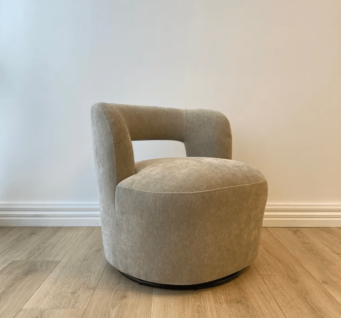 Bayberry Swivel Chair - Clay