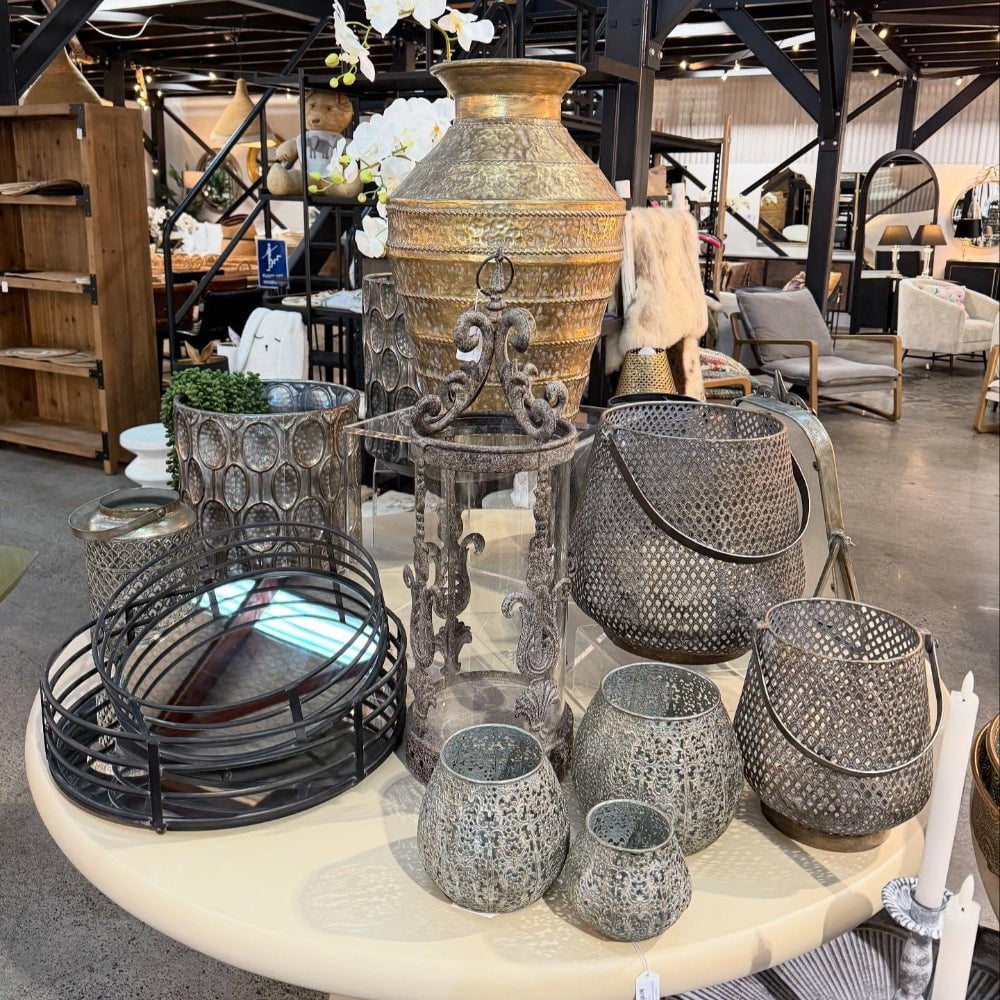 Calypso Hand Hammered Metal Urn - Gold
