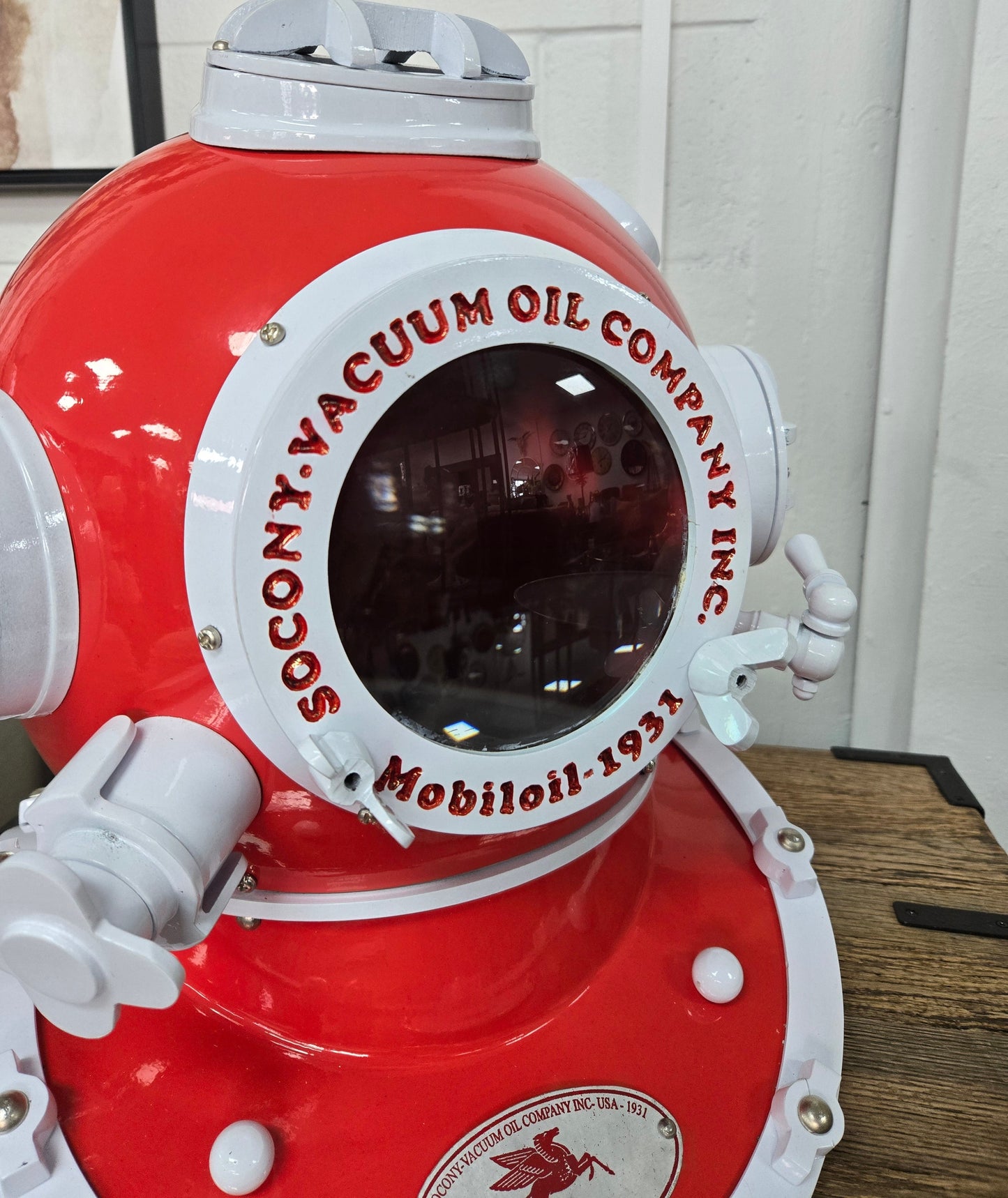 Diving Helmet US Navy – Mobil Pegasus Ltd Edition