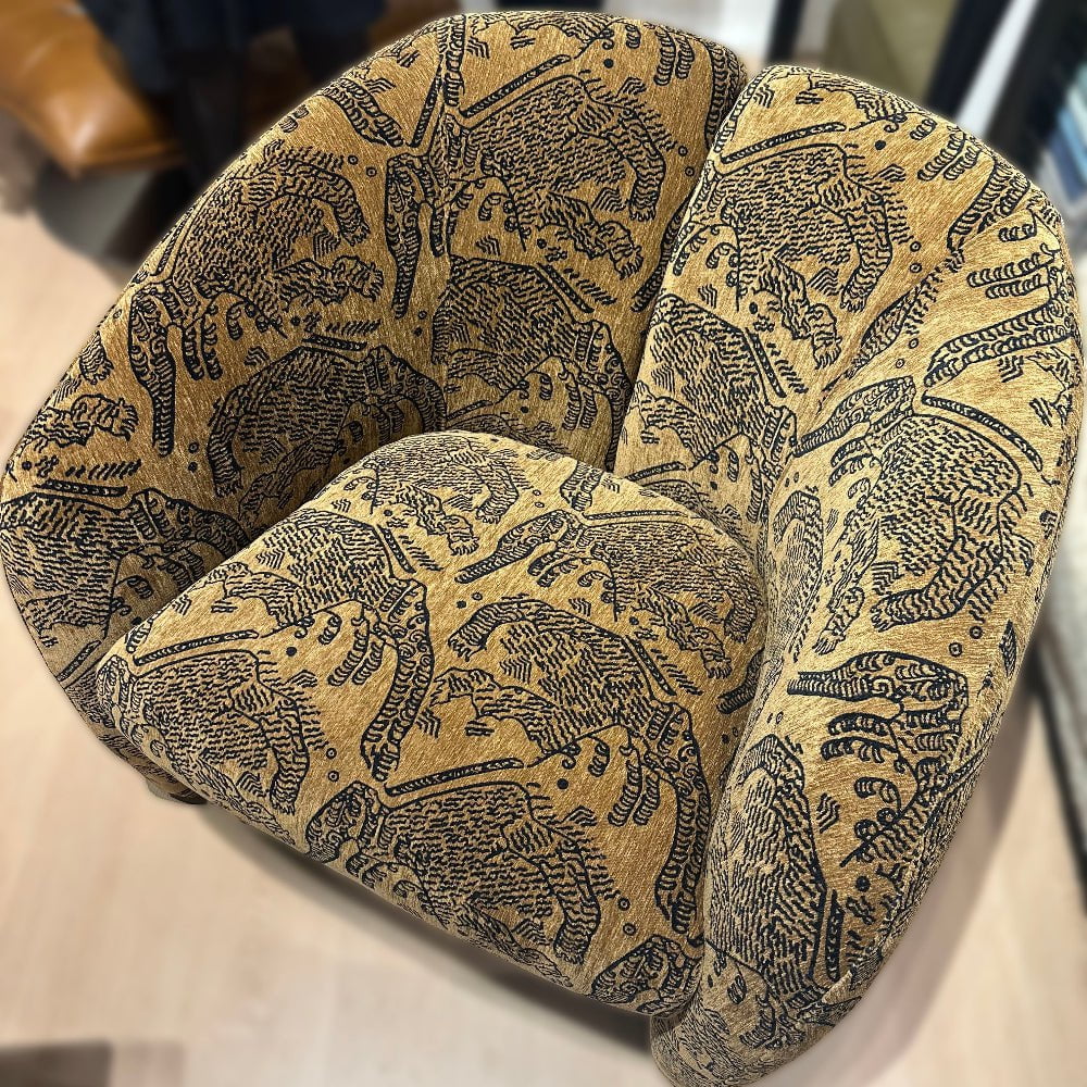 Huntress Armchair with Ottoman