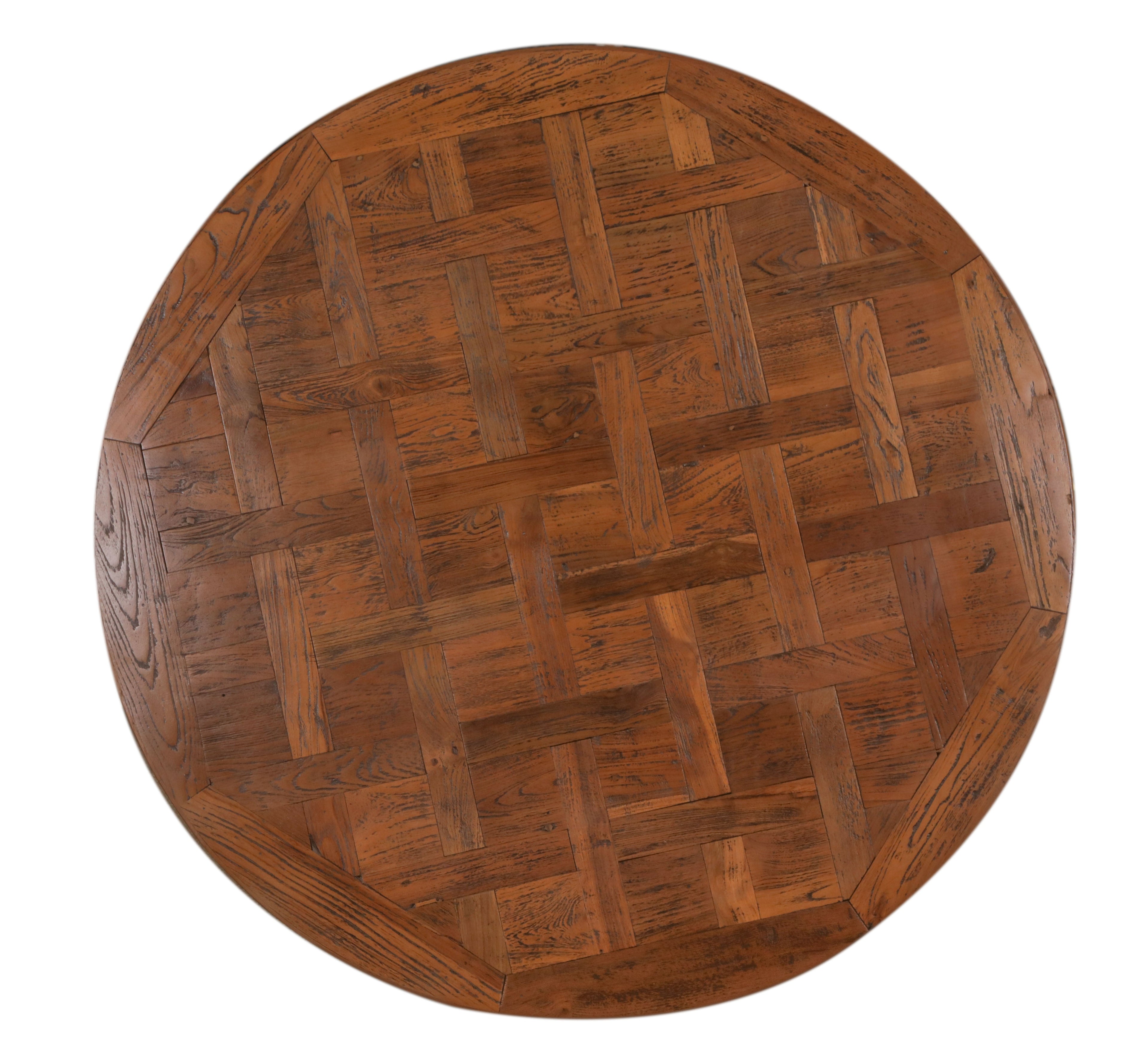 Manor Round Dining Table with Pedestal Base