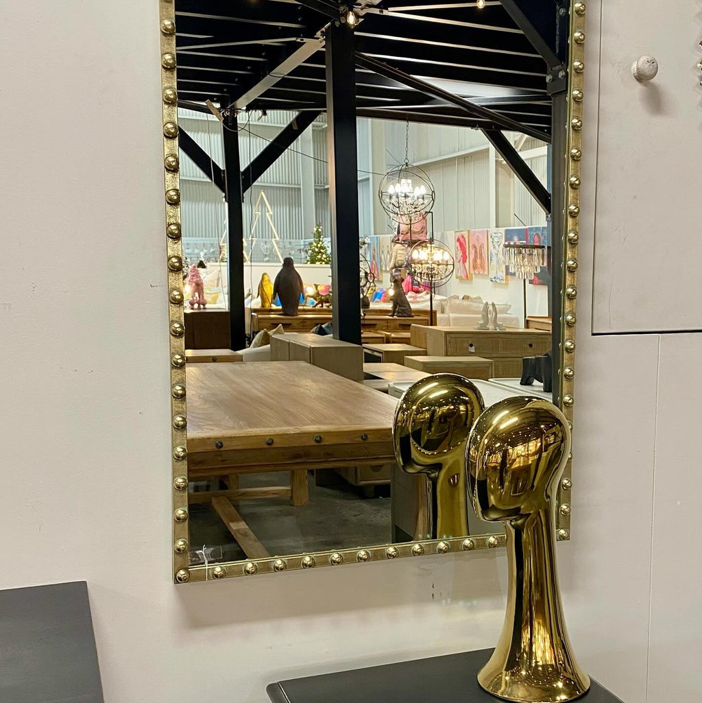 Metal Mirror Stud