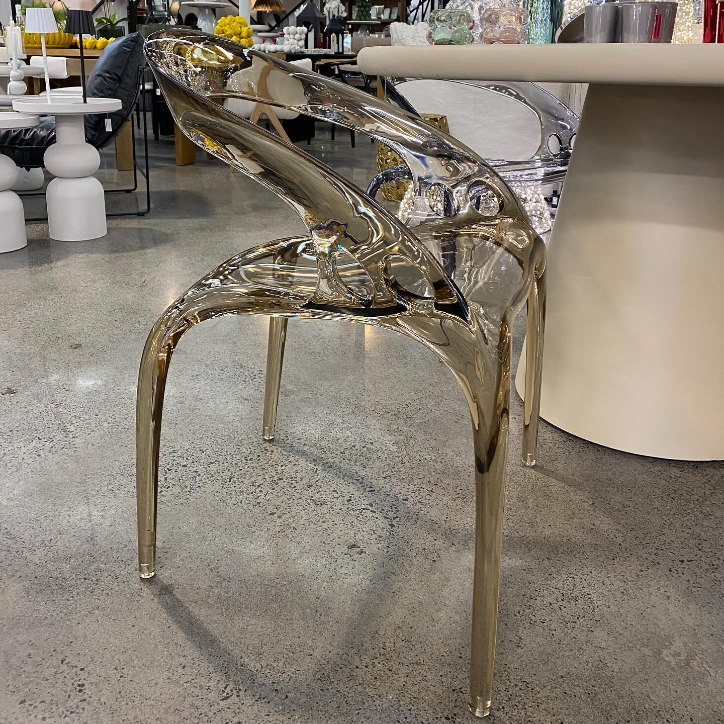 Pluto Transparent Chair - Amber