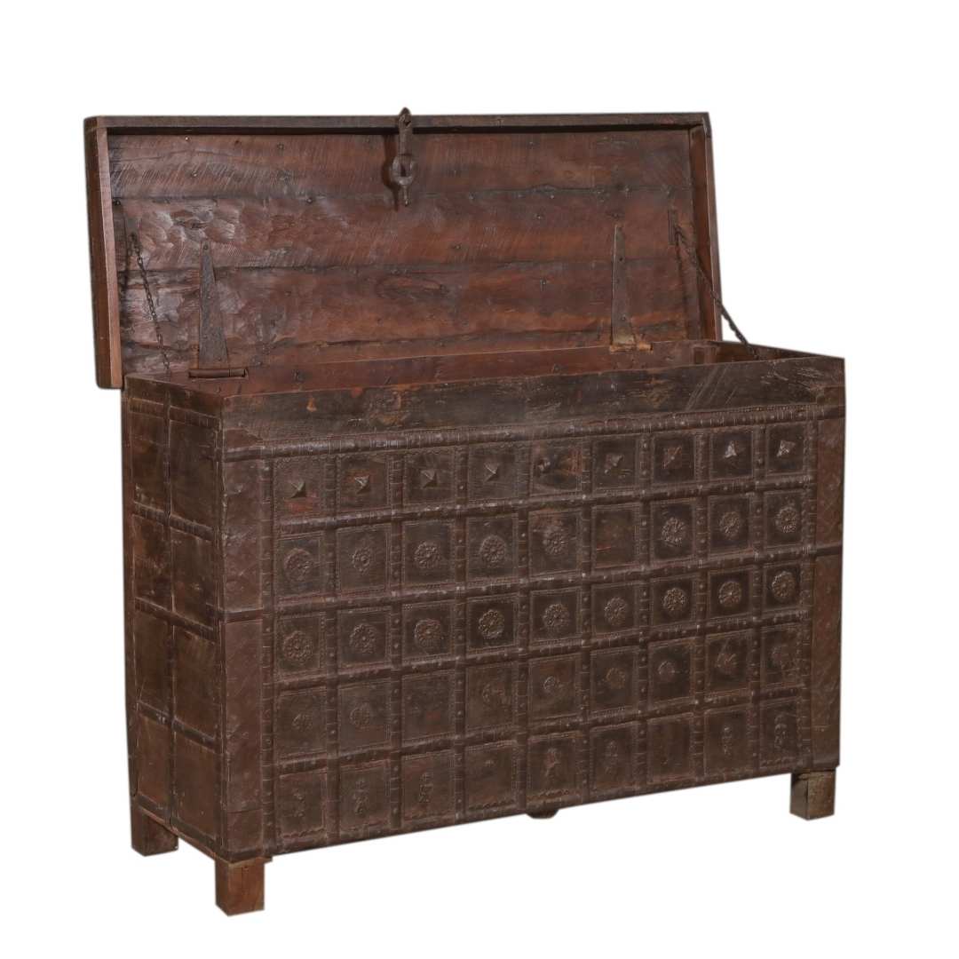 Vintage Pitara Console | Large Trunk