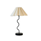 Wavy Table Lamp - Black