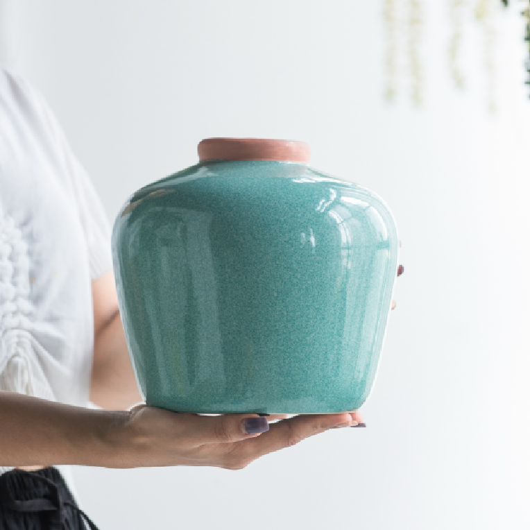 Ceramic Vase - Medium